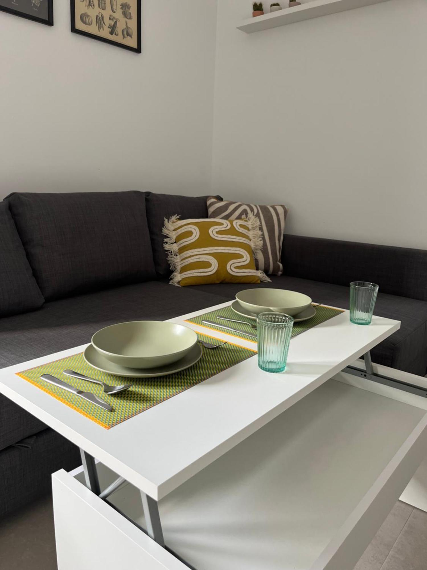 The Sunnydise Apartments マラガ エクステリア 写真