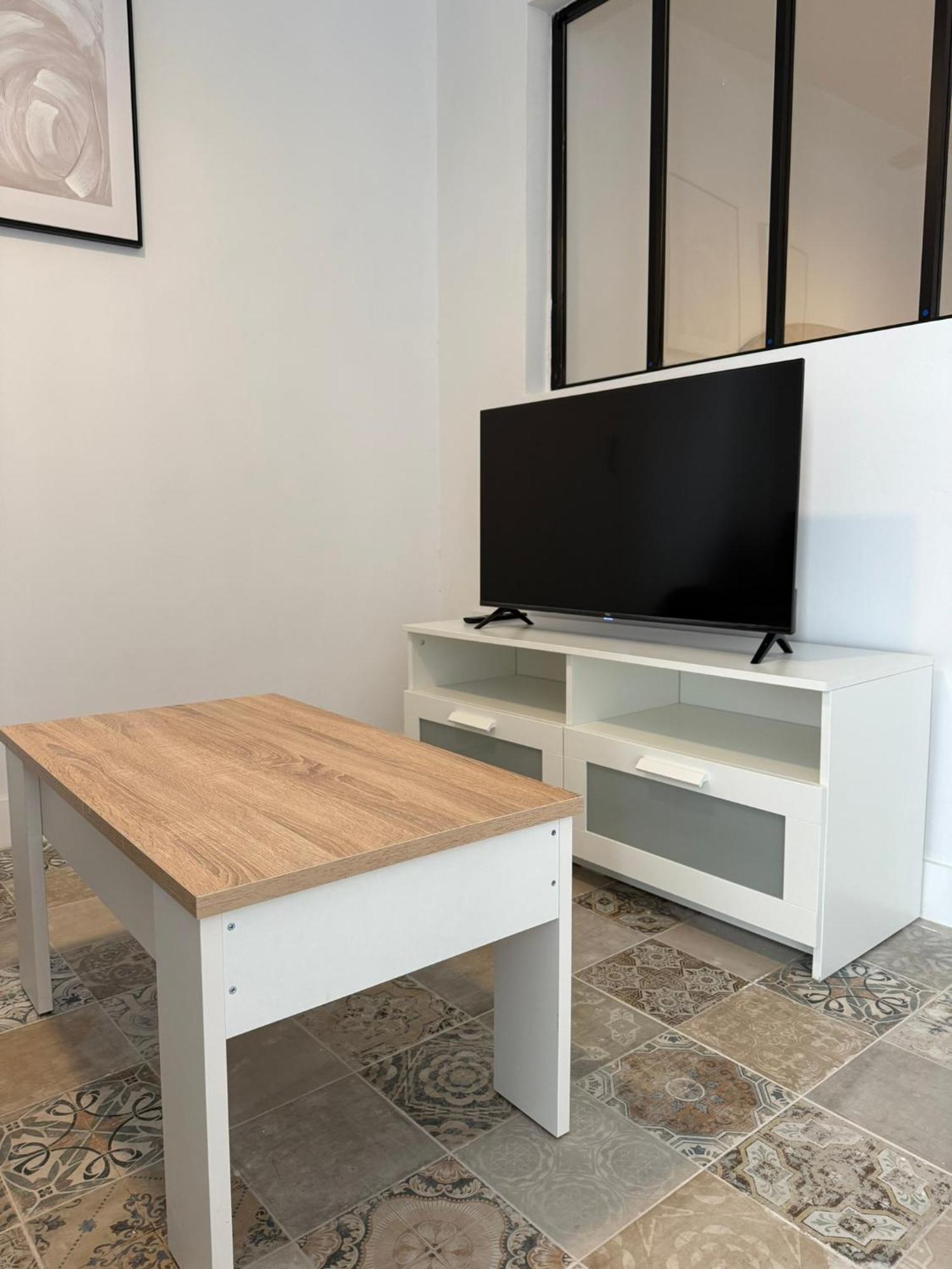 The Sunnydise Apartments マラガ エクステリア 写真